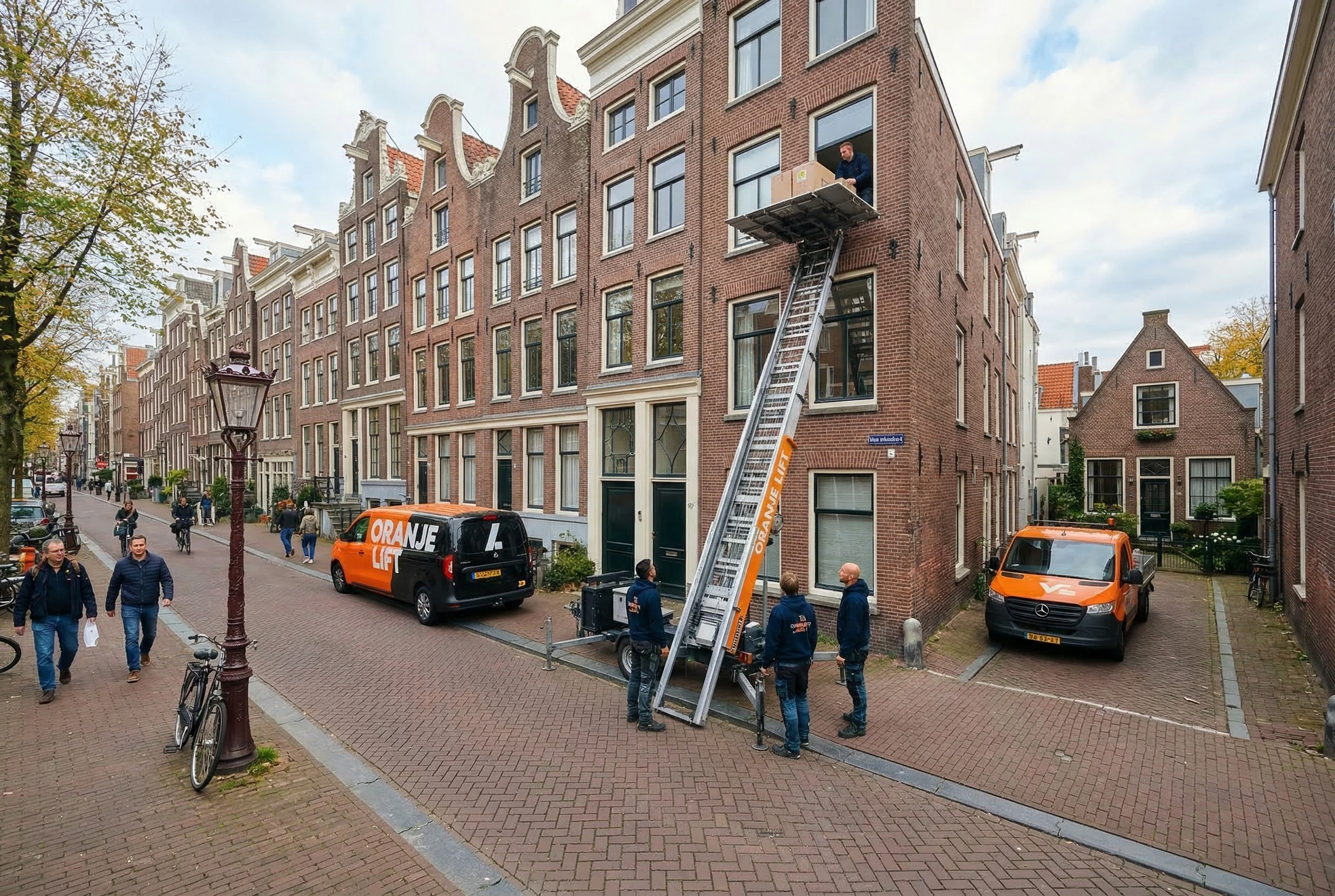 Aanhangerlift in smalle straat Vlaardingen